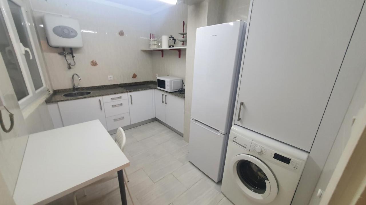 Entreplayas San Lorenzo-Poniente Para 6 Personas - Vut-3528-As ヒホン エクステリア 写真